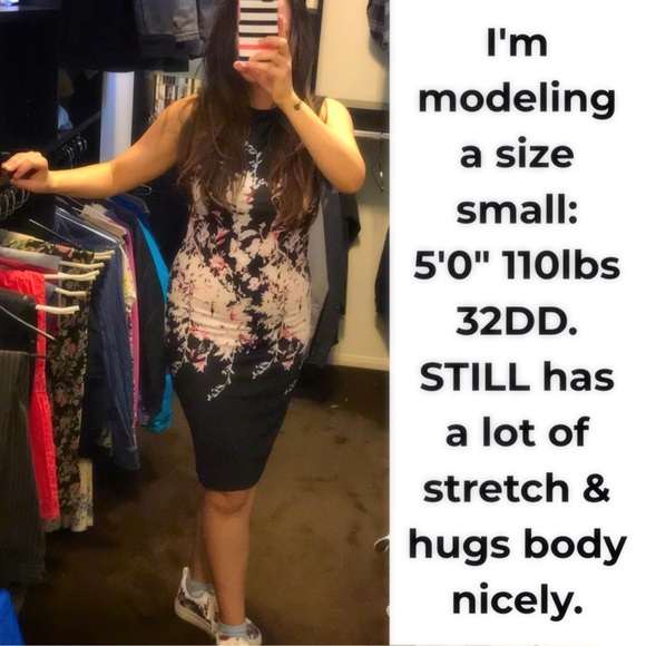 Floral Bodycon Dress - Picture 3 of 7